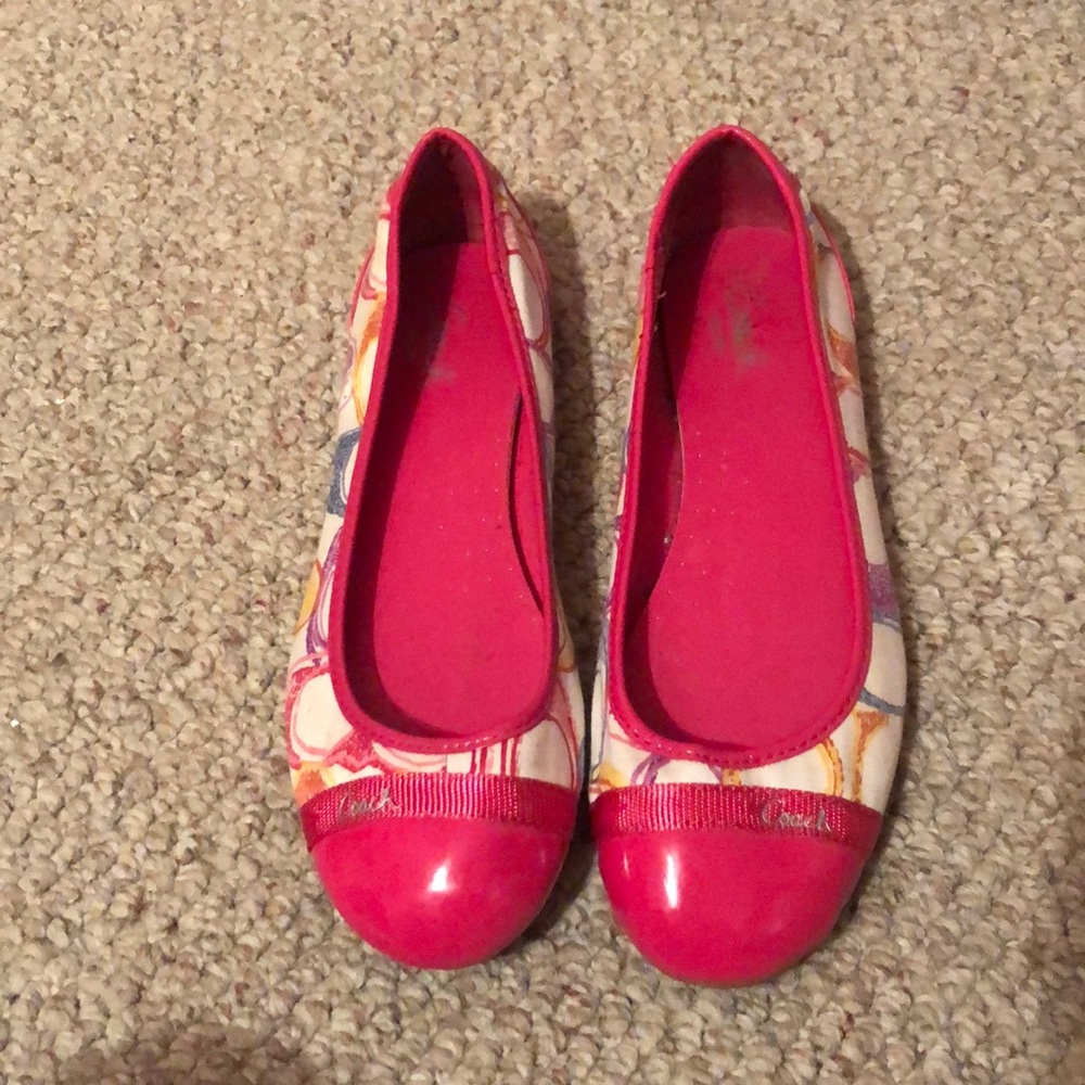 Coach flats